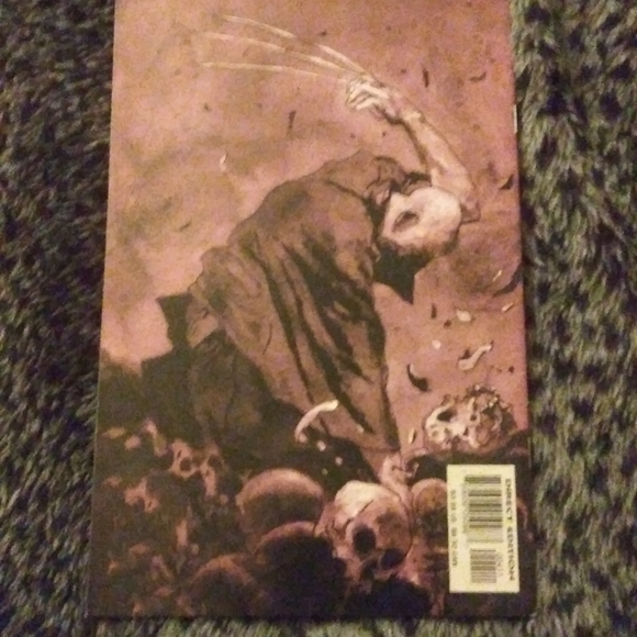 Wolverine Netsuke #4 of 4 MARVEL COMIC BOOK - Picture 4 of 4